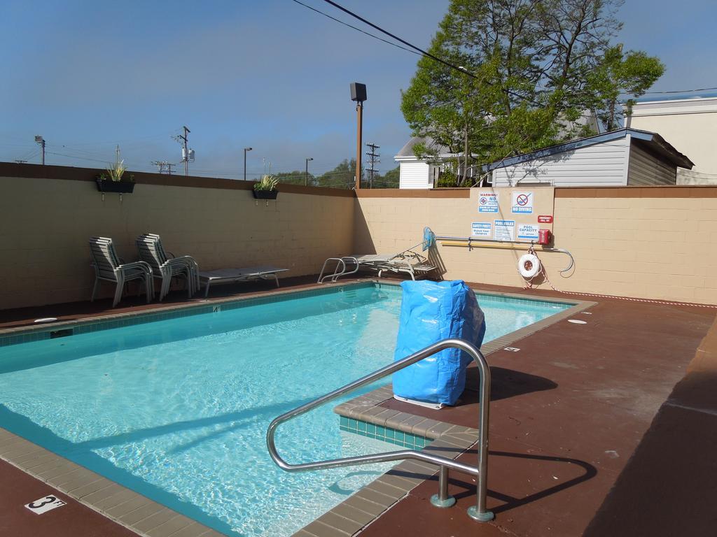 Sundial Inn Virginia Beach Buitenkant foto
