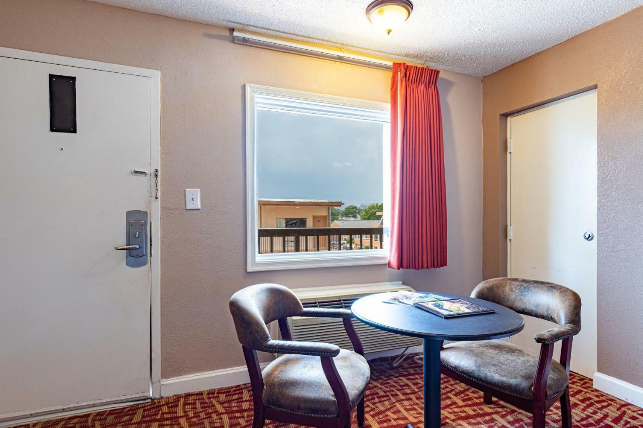 Sundial Inn Virginia Beach Buitenkant foto