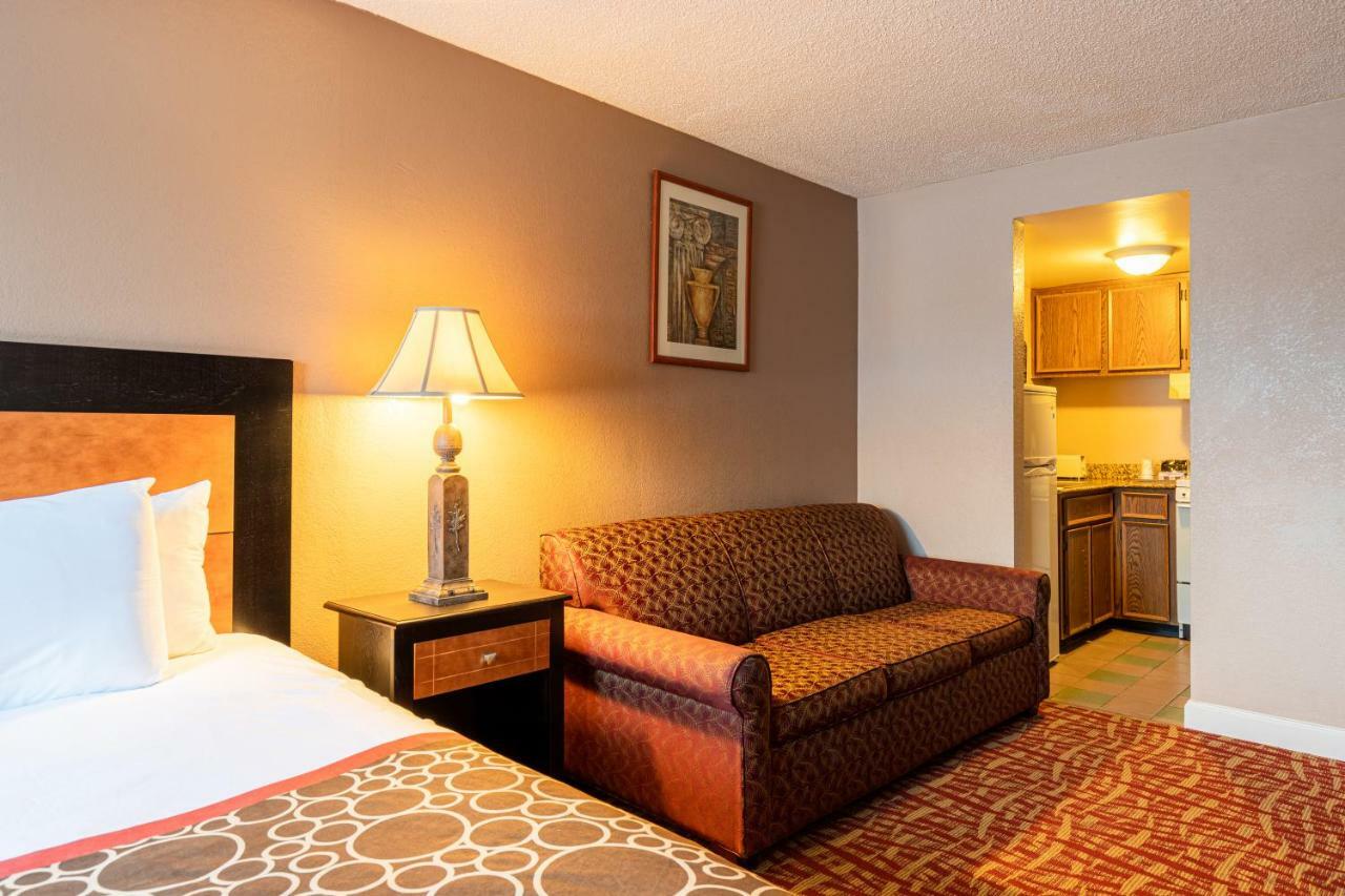 Sundial Inn Virginia Beach Buitenkant foto